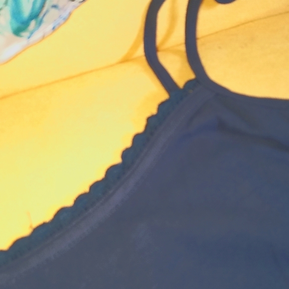 2 blue camisoles, size medium, 1 satin, 1 stretch cotton. - Picture 8 of 9